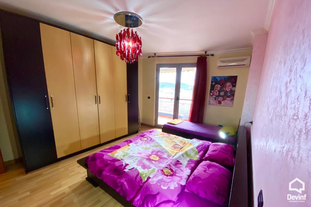 Tirane Qera Apartament 1+1+A Pallati i ri prane ish Ekspozites Shqiperia Sot. apartament
