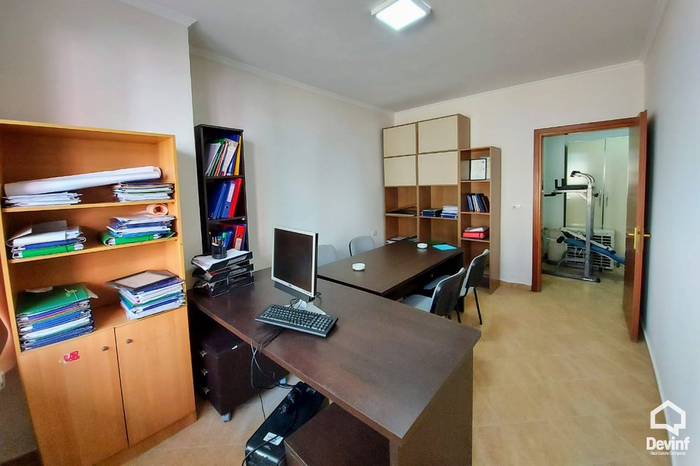 Tirane Qera Zyre 1+1+A Zyre prane ish Ekspozites Shqiperia Sot apartament