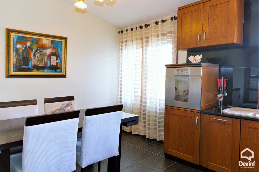 Tirane Qera Apartament 4+1+G Prane Stadiumit Air Albania apartament