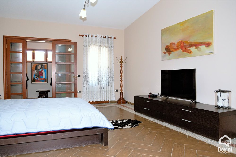 Tirane Qera Apartament 4+1+G Prane Stadiumit Air Albania apartament