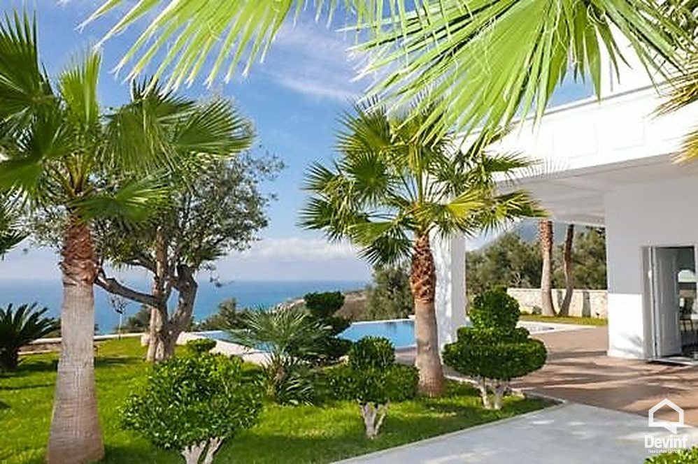Vlore For Sale Villa  Drymades, Vlore. Villa bregdet turistike