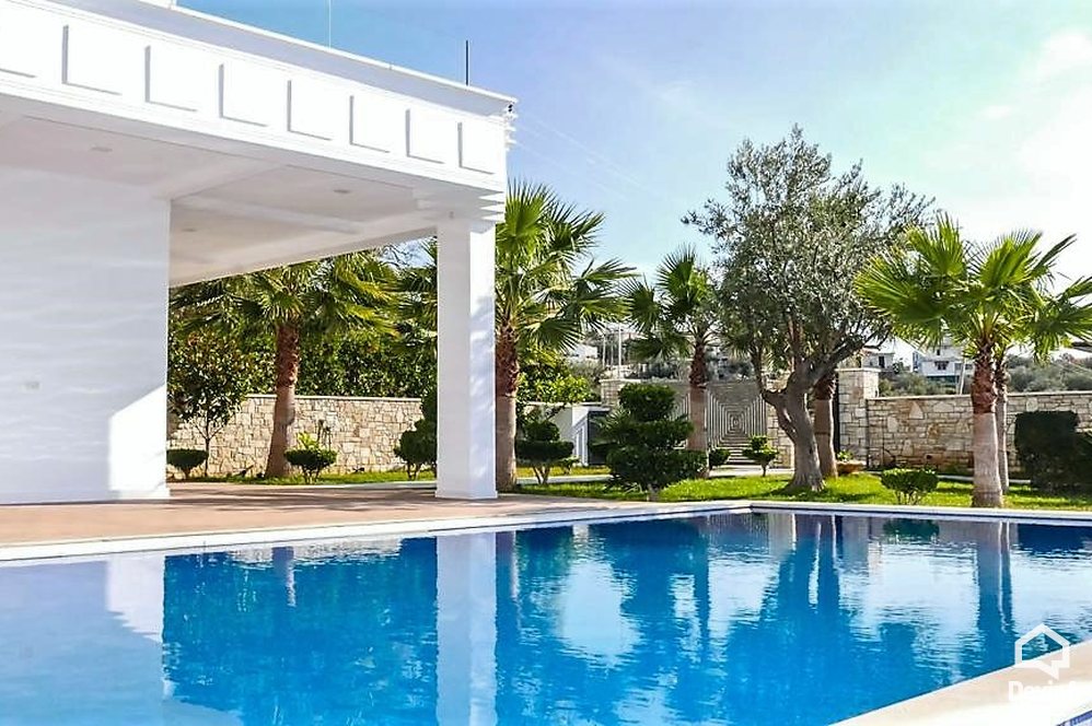 Vlore For Sale Villa  Drymades, Vlore. Villa bregdet turistike