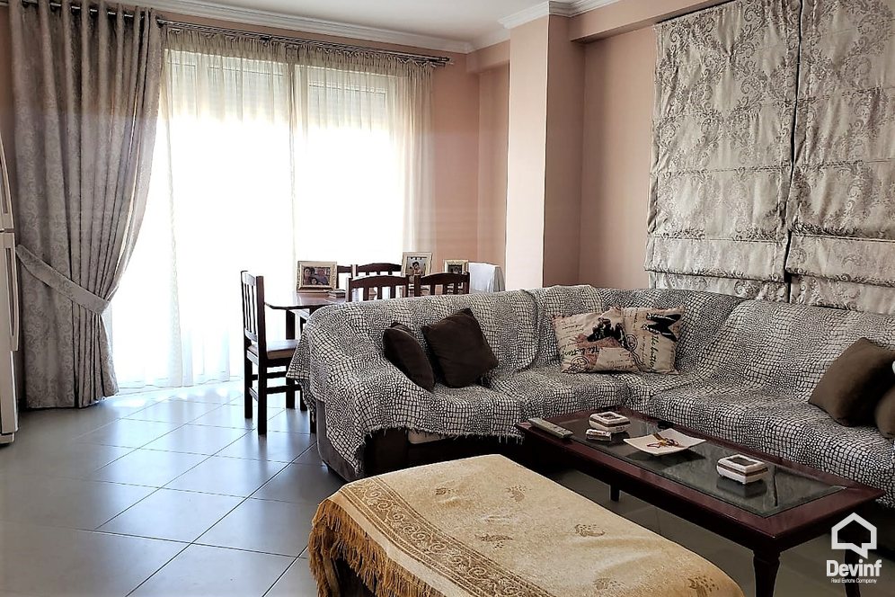 Ne Shitje Apartment 3 beds + livingroom + kitchen Apartment near the Botanical Garden Tirane
