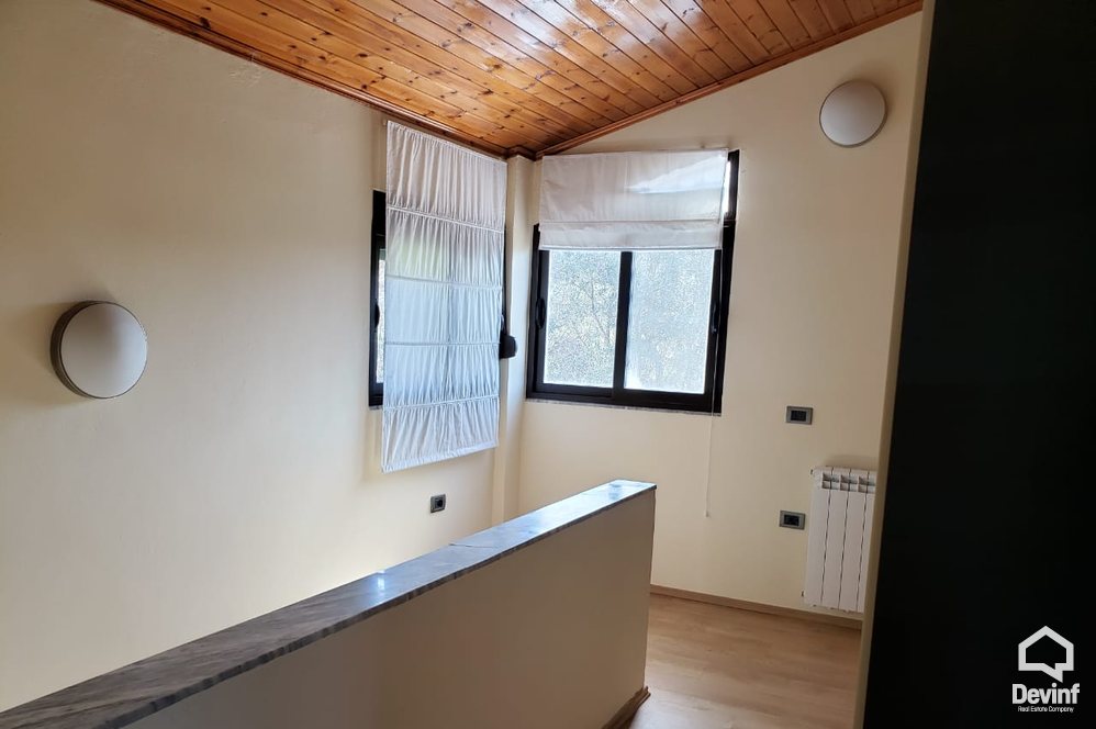 Tirane For Sale Villa 3+1+A Pellumbas area Villa