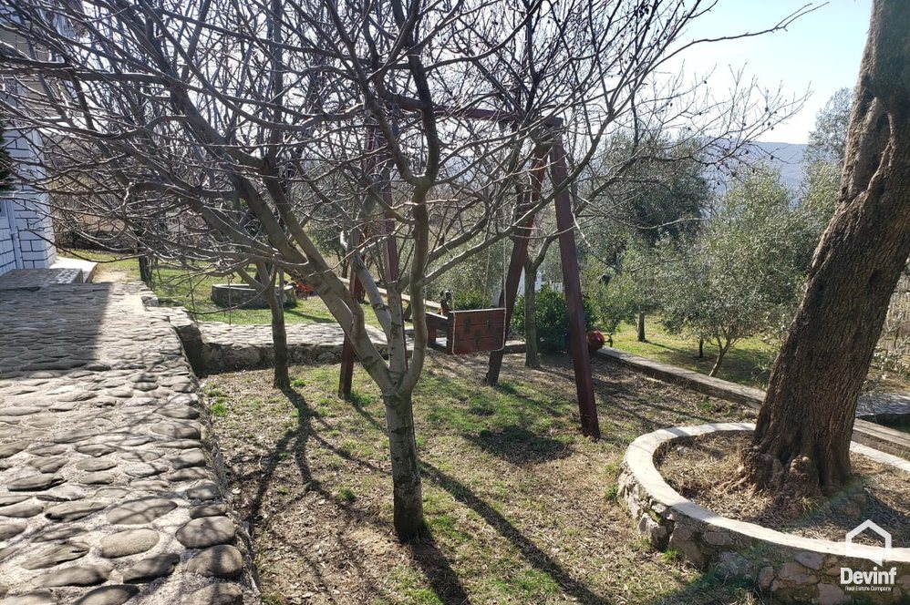Tirane For Sale Villa 3+1+A Pellumbas area Villa