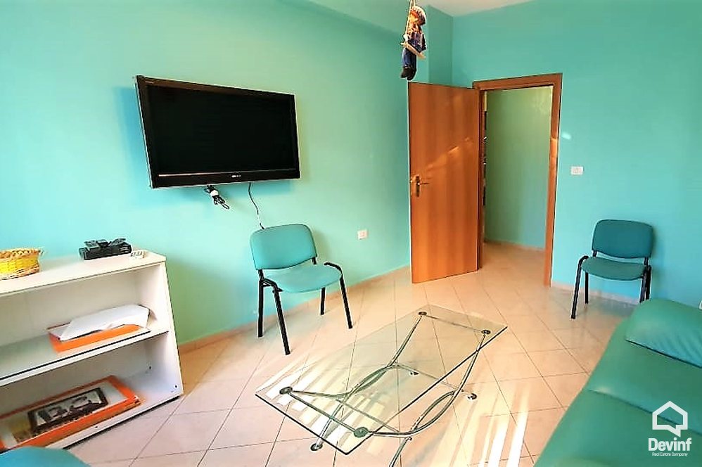 Tirane Shitje Apartament 1+1+A Rruga e Dibres apartament