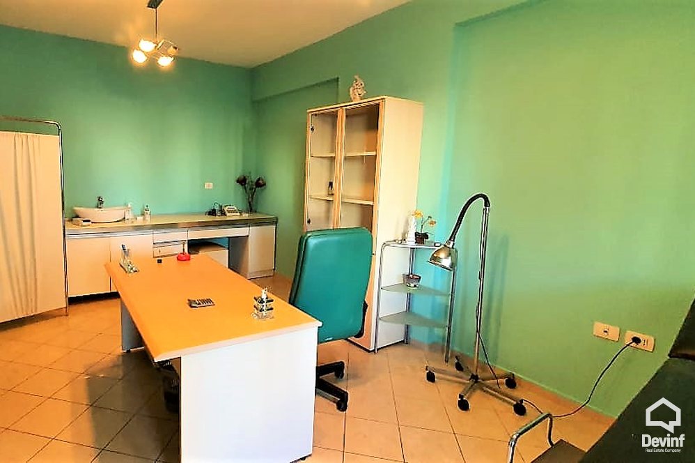 Tirane Shitje Apartament 1+1+A Rruga e Dibres apartament