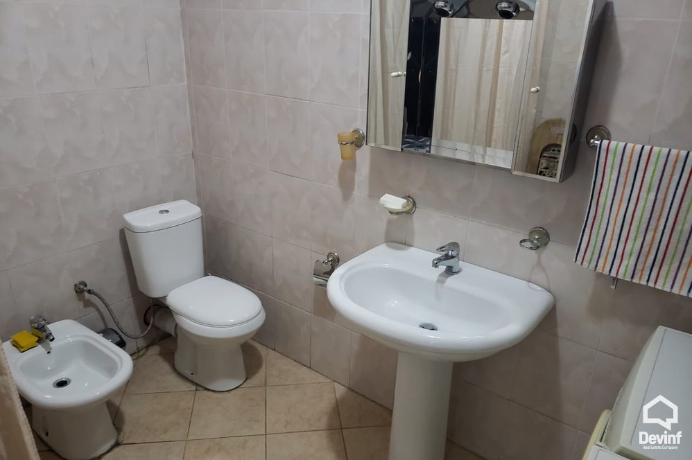 Tirane Qera Apartament 2+1+G Rruga e Elbasanit, afer Ambasades Amerikane. apartament