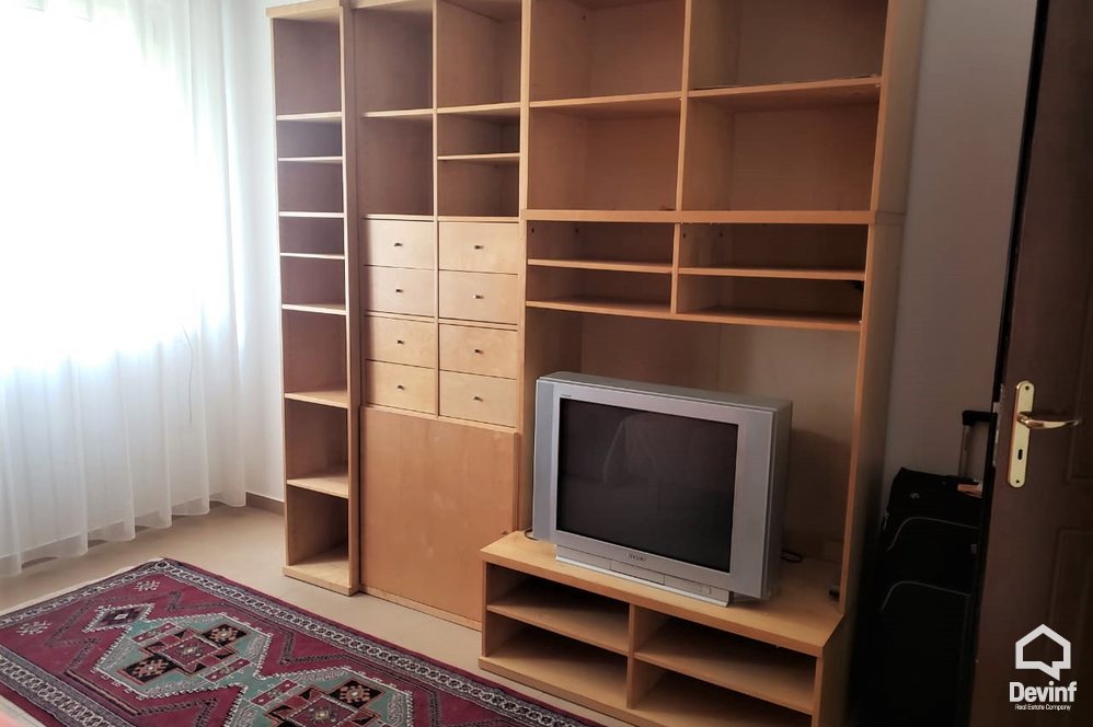 Tirane Qera Apartament 2+1+G Rruga e Elbasanit, afer Ambasades Amerikane. apartament