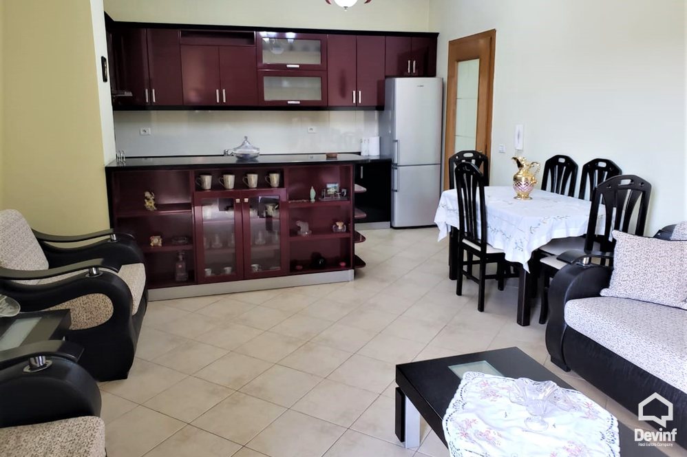 Tirane Qera Apartament 2+1+A Apartament tek Kodra e Diellit apartament