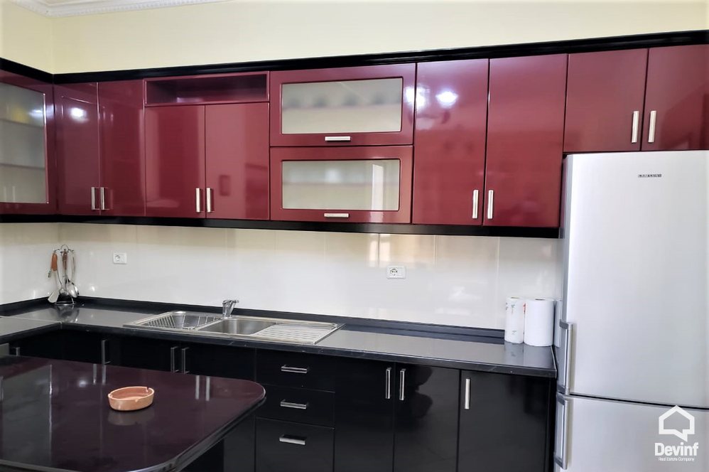 Tirane Qera Apartament 2+1+A Apartament tek Kodra e Diellit apartament