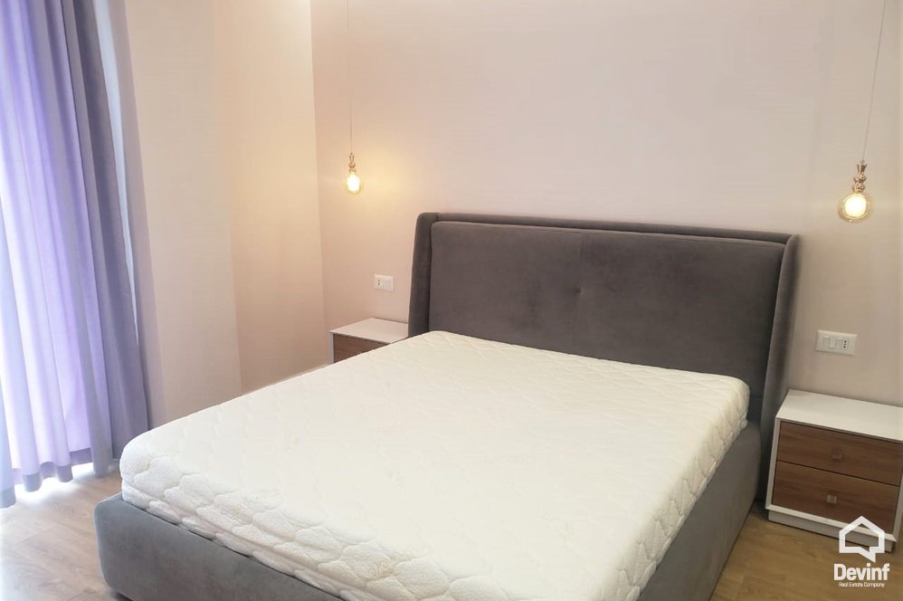 Tirane Qera Apartament 1+1+A Ne Bulevardin Zogu i I apartament