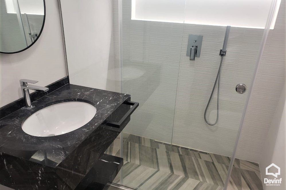Tirane Qera Apartament 1+1+A Ne Bulevardin Zogu i I apartament