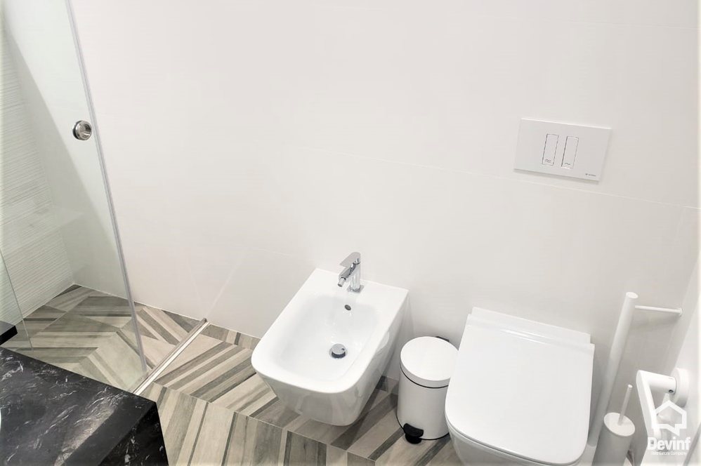 Tirane Qera Apartament 1+1+A Ne Bulevardin Zogu i I apartament
