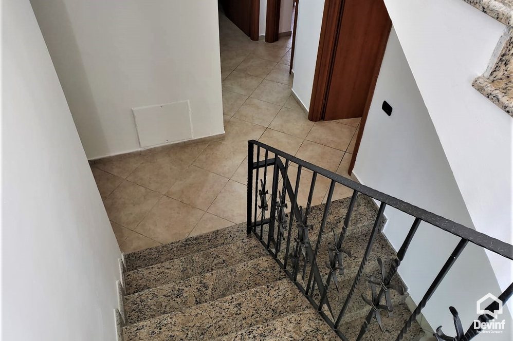 Kavaje Shitje Vile 3+1+G Vile ne kompleks rezidencial ne zonen e Qerretit, Kavaje vile kompleks rezidencial