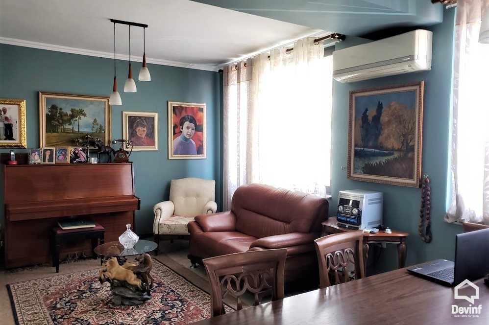 Tirane Qera Apartament 4+1+A Apartament ne Bulevardin Zogu i I apartament zyre