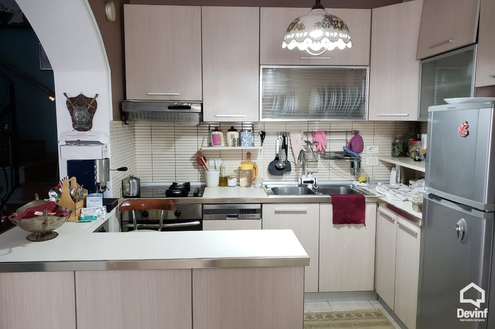 Tirane Qera Apartament 4+1+A Apartament ne Bulevardin Zogu i I apartament zyre