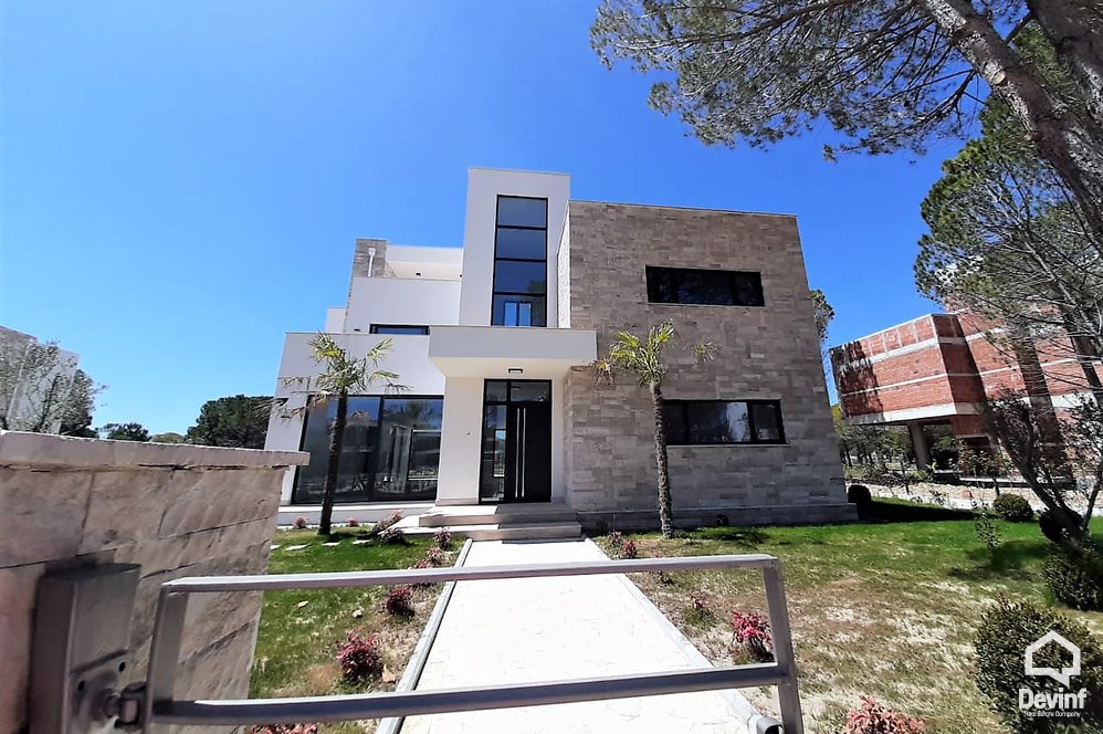 Durres For Sale Villa  Residential Complex, San Pietro Resort, Lalezi Bay, Durres Villa bregdet Residential Complex