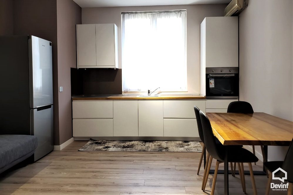 Tirane Shitje Apartament 1+1+A Apartament prane Shkolles se Baletit apartament
