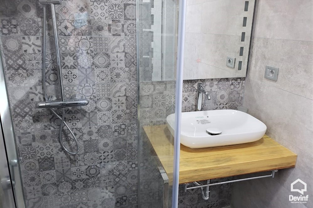 Tirane Shitje Apartament 1+1+A Apartament prane Shkolles se Baletit apartament