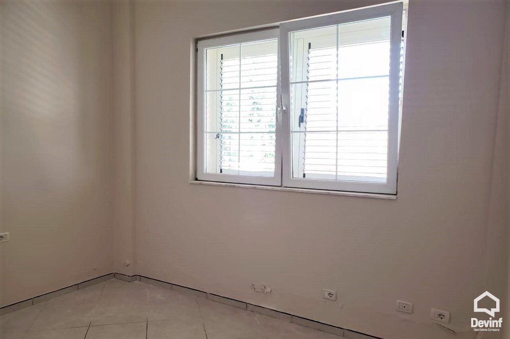 Tirane For Sale Villa Me shume se 4 dhoma A villa in a residential compound located in Farka area Villa Residential Complex