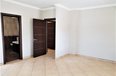 Me Qera Villa More then 4 rooms A house in a residential compound located in Farka Area Tirane