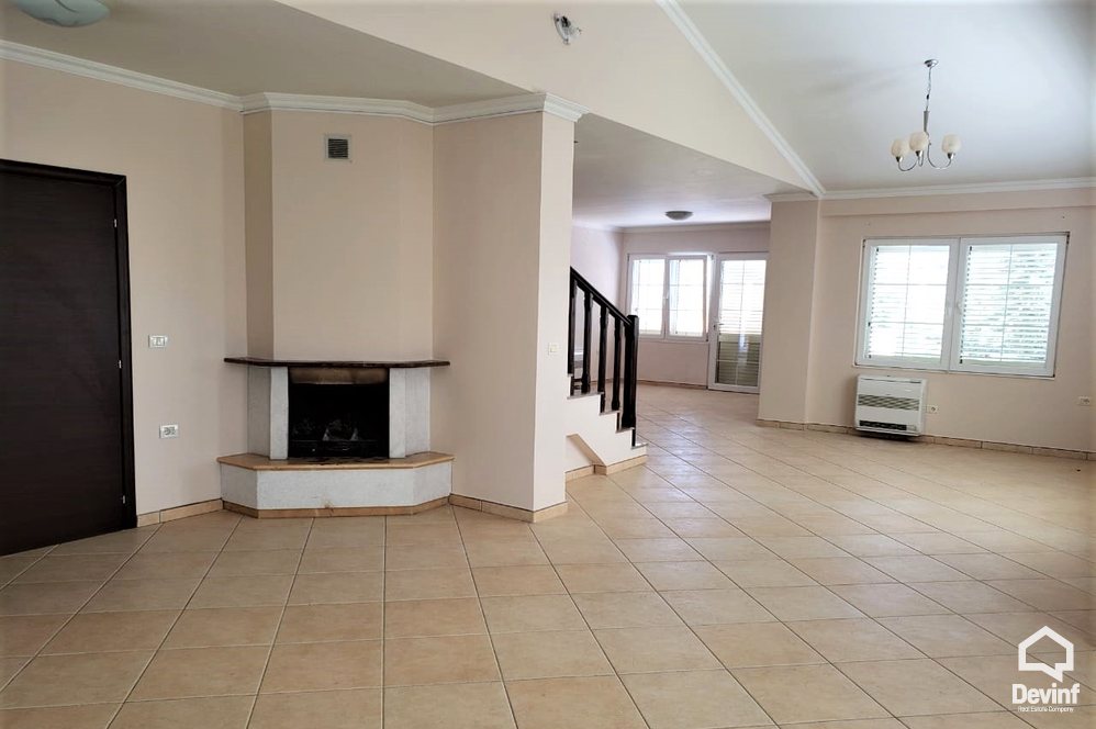 Tirane For Rent Villa Me shume se 4 dhoma A house in a residential compound located in Farka Area Villa Residential Complex