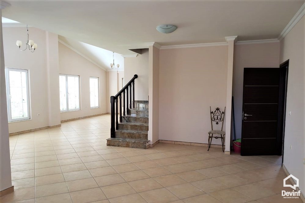 Tirane For Rent Villa Me shume se 4 dhoma A house in a residential compound located in Farka Area Villa Residential Complex