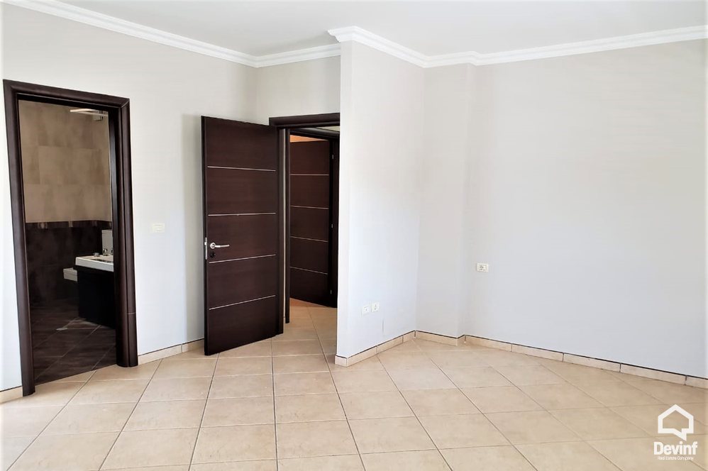 Tirane For Rent Villa Me shume se 4 dhoma A house in a residential compound located in Farka Area Villa Residential Complex