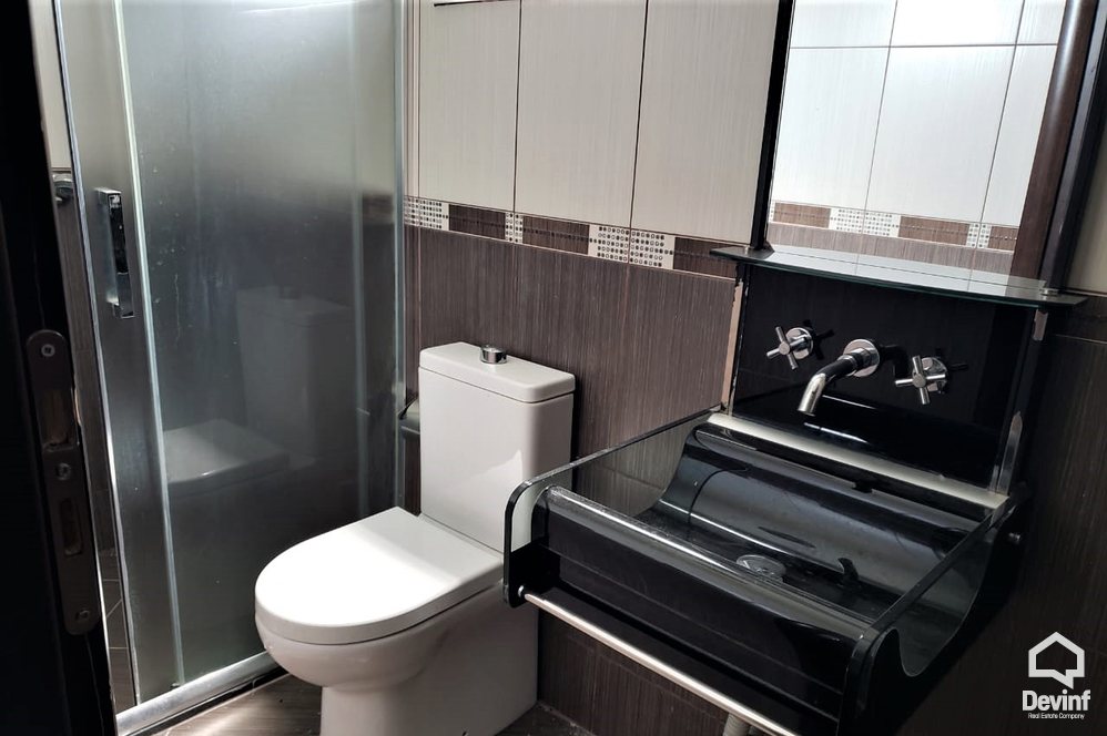 Tirane For Rent Villa Me shume se 4 dhoma A house in a residential compound located in Farka Area Villa Residential Complex