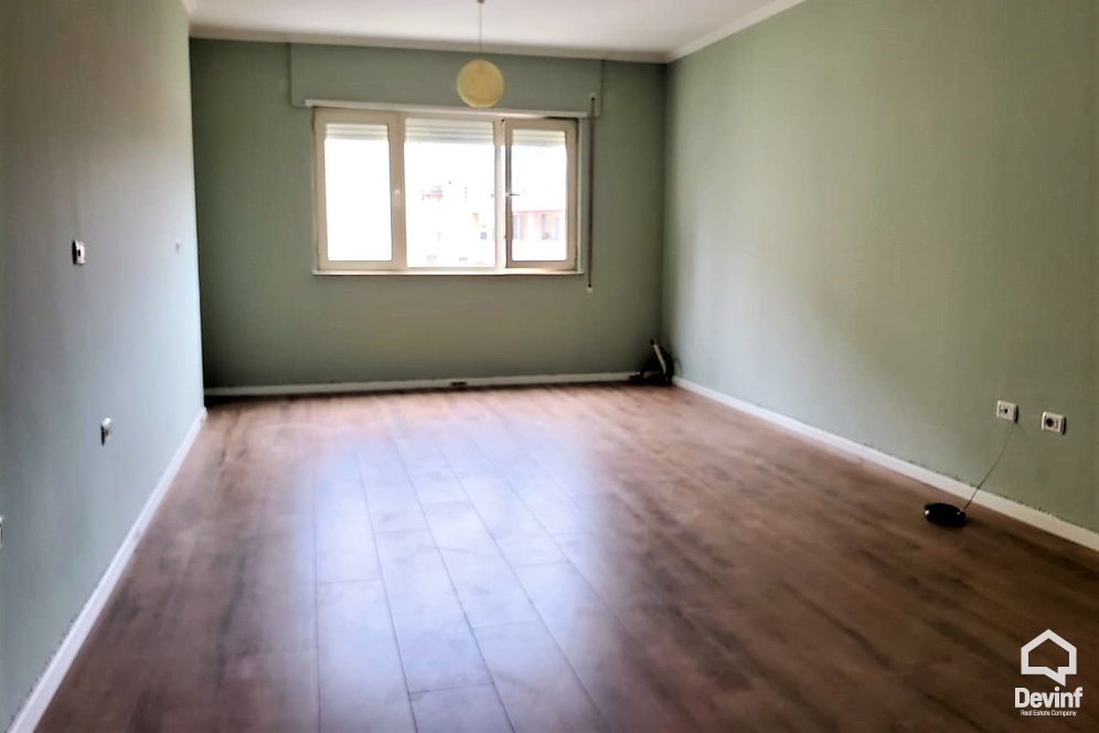 Ne Shitje Apartment 2 bedrooms + livingroom + kitchen Liqeni i Thate Tirane