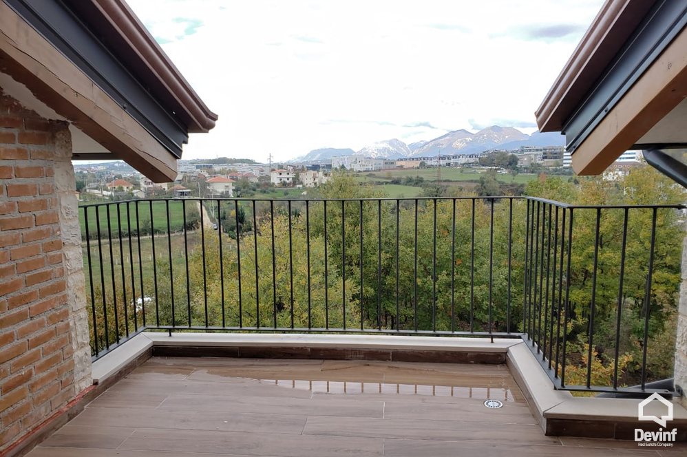 Tirane Qera Apartament 3+1+G Kompleks rezidencial, prane Qendres Tregtare TEG apartament kompleks rezidencial papafingo