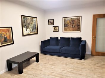 Apartament Qera Zyra tek Stadiumi Selman Stermasi