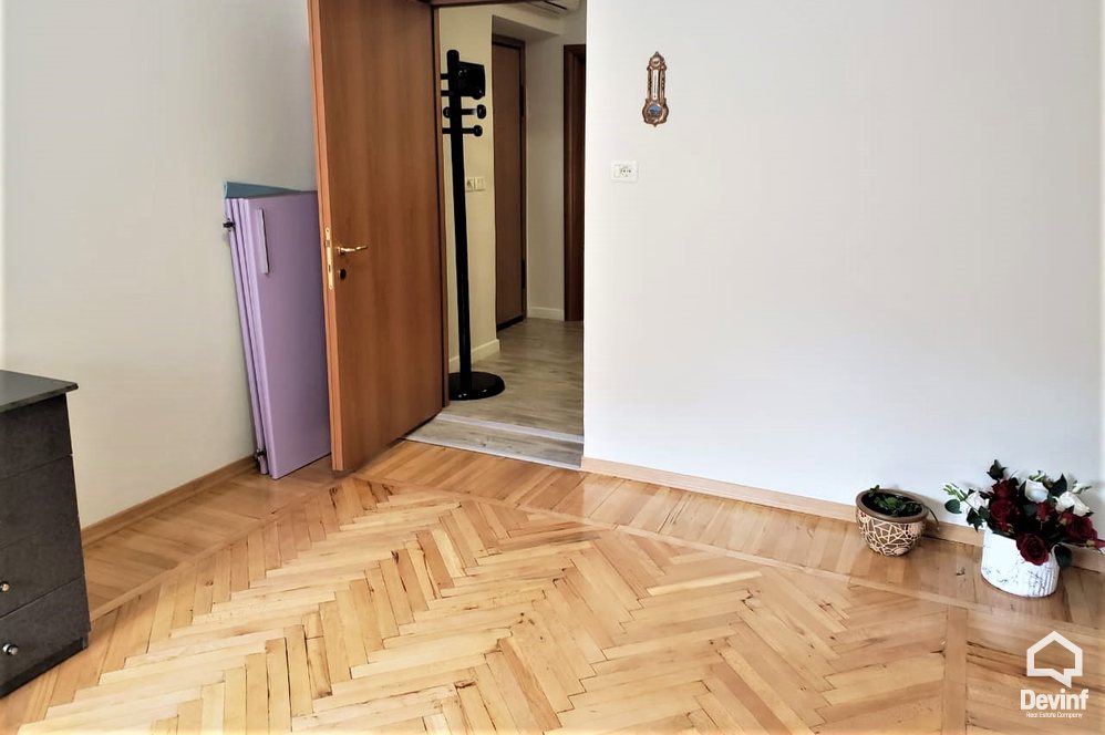 Tirane Qera Apartament 2+1+A Zyra tek Stadiumi Selman Stermasi zyre