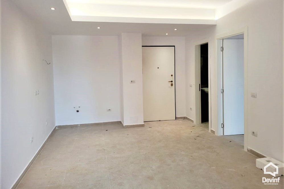 Tirane For Rent Office 1+1+A Office in Myslym Shyri Street Apartment Office