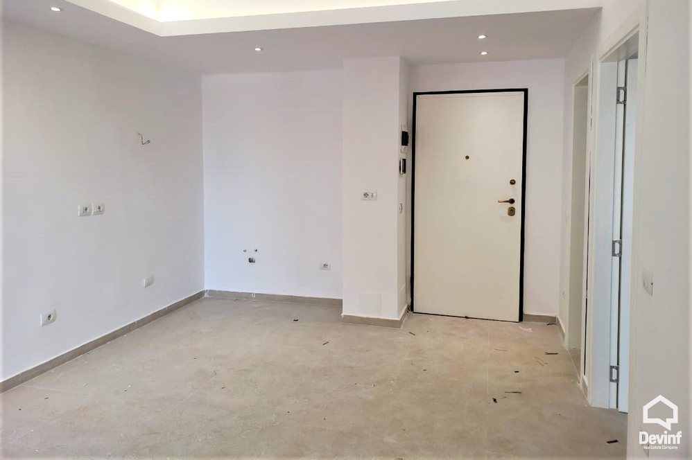 Tirane For Rent Office 1+1+A Office in Myslym Shyri Street Apartment Office