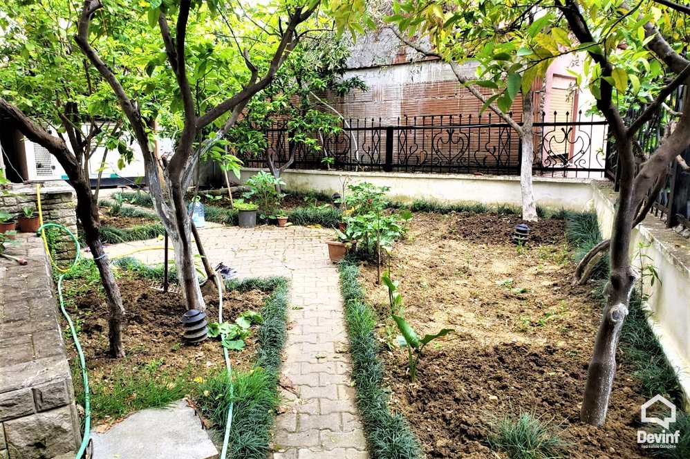 Tirane For Sale Villa Me shume se 4 dhoma A villa in the USA Embassy compound Villa