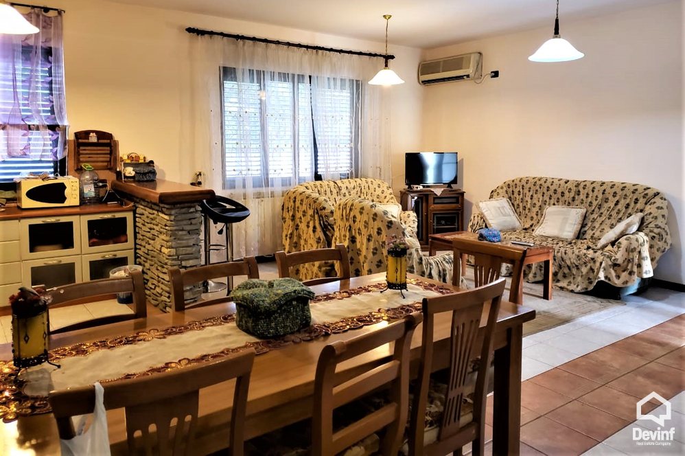 Tirane For Sale Villa Me shume se 4 dhoma A villa in the USA Embassy compound Villa