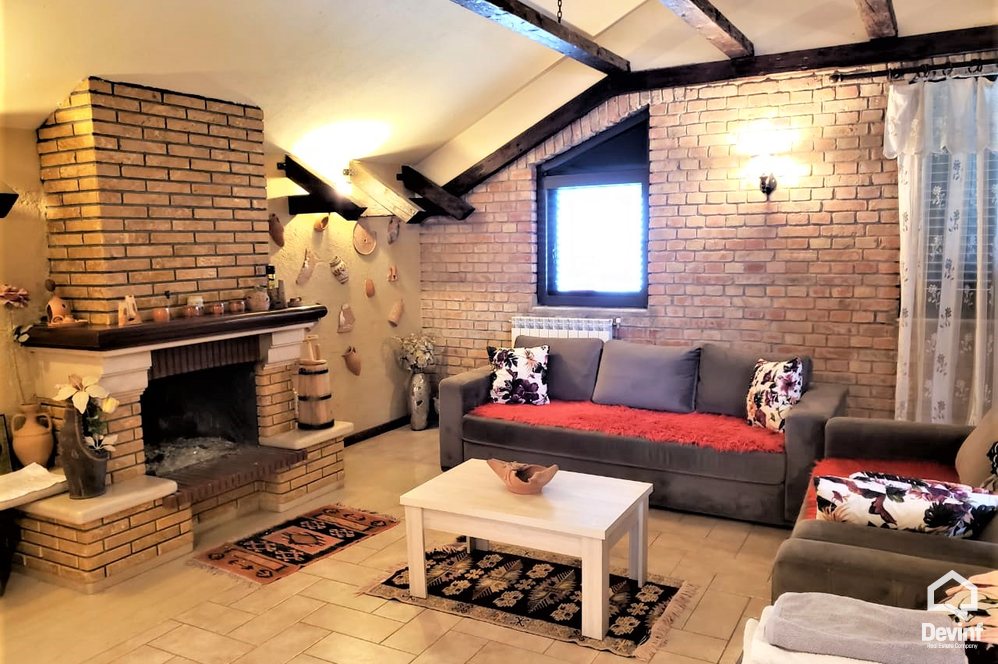 Tirane For Sale Villa Me shume se 4 dhoma A villa in the USA Embassy compound Villa