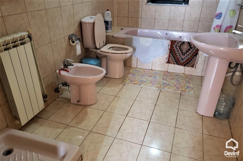 Tirane For Sale Villa Me shume se 4 dhoma A villa in the USA Embassy compound Villa