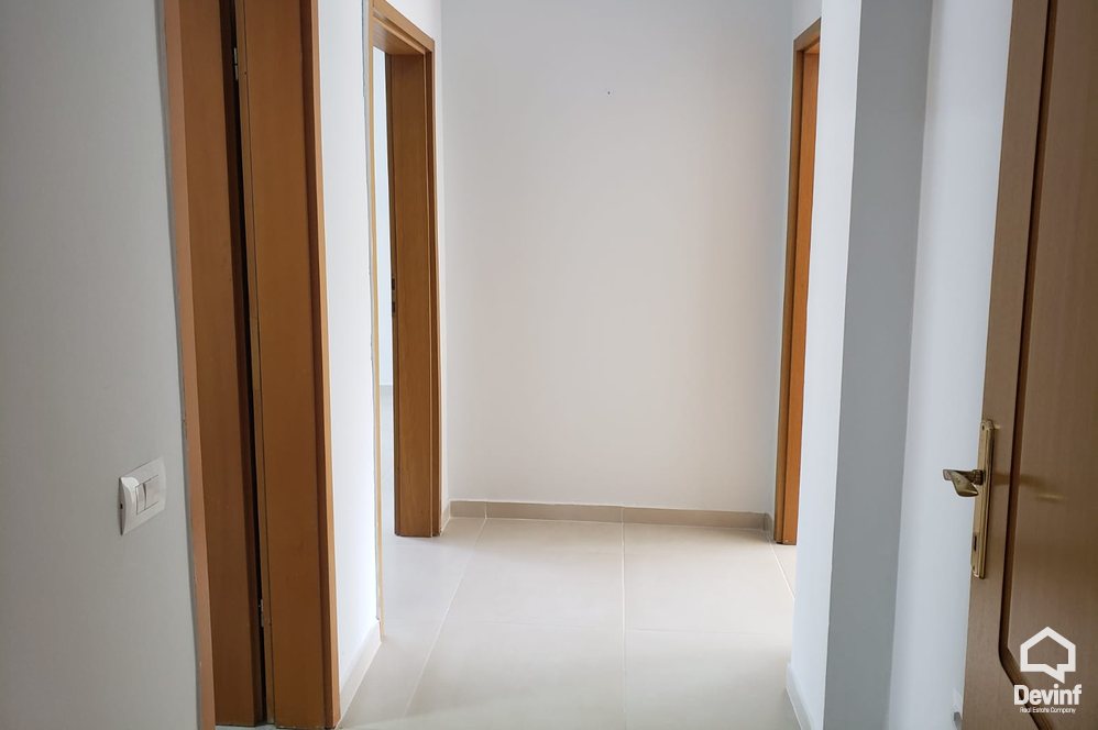 Tirane Qera Apartament 3+1+G Ne zonen e Bllokut apartament zyre