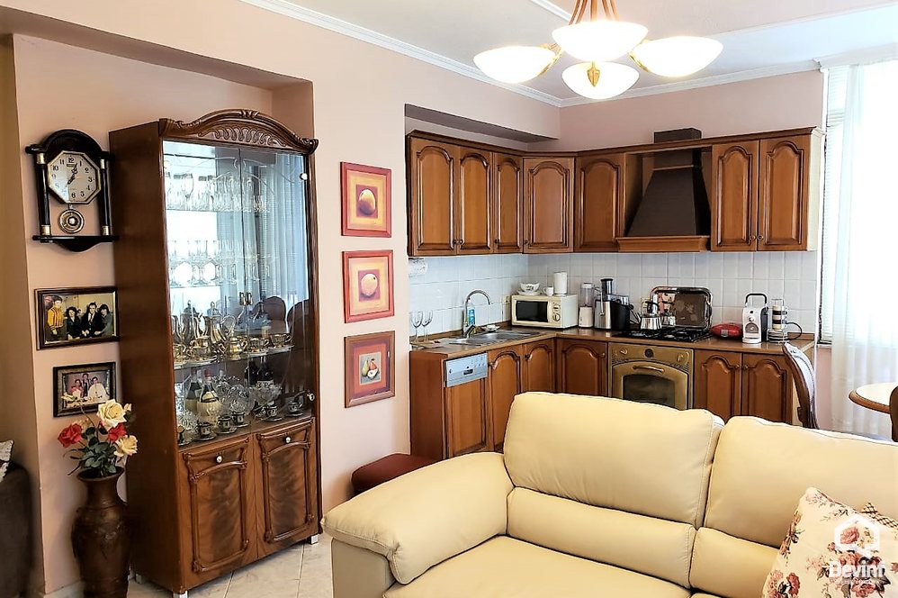 Tirane For Sale Apartment 1+1+A  Mondial Hotel near 21 dhjetorit Apartment