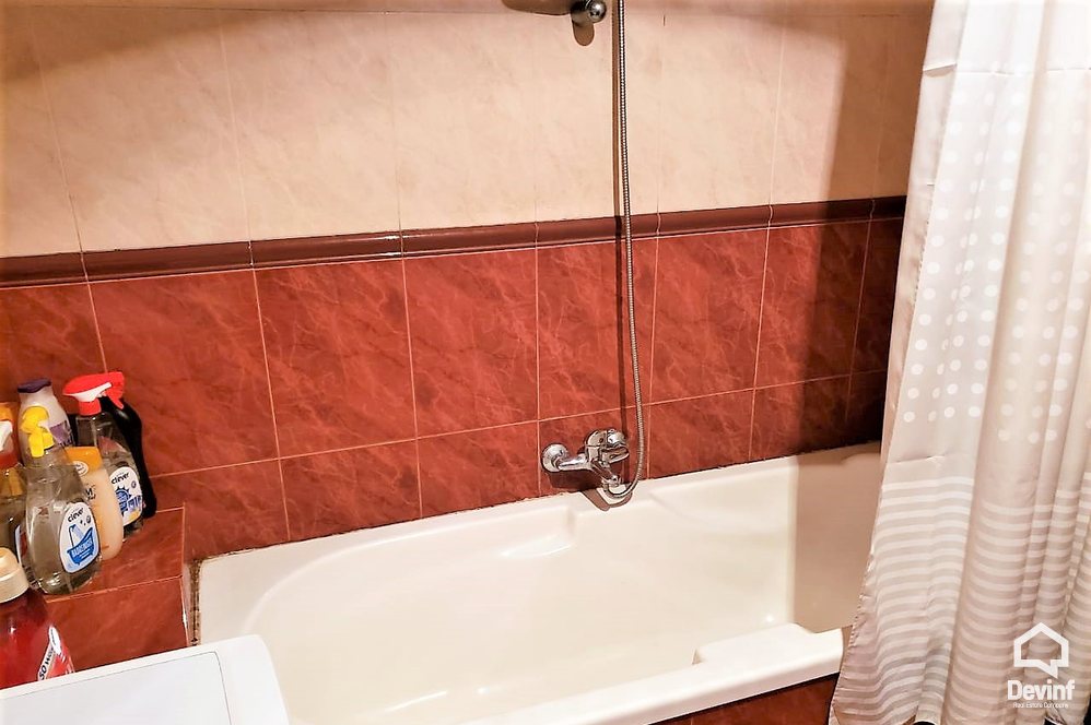 Tirane For Sale Apartment 1+1+A  Mondial Hotel near 21 dhjetorit Apartment