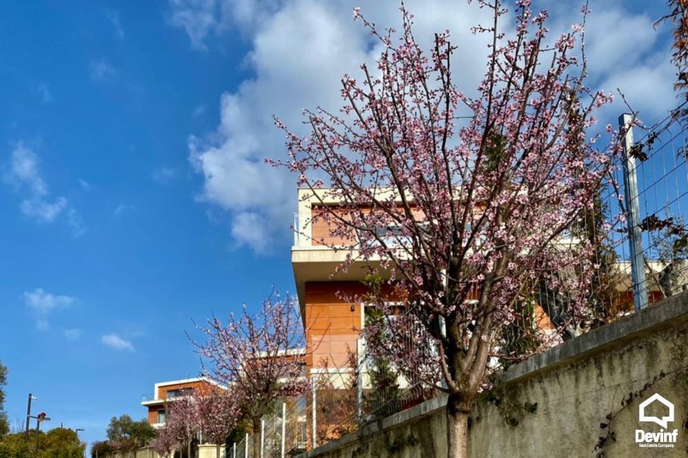 Tirane For Rent Villa 3+1+A A semi-detached house in a residential compound in Mullet area Villa Residential Complex
