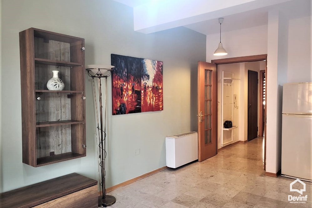 Tirane Qera Apartament 2+1+A Ne zonen midis Stadiumit Selman Stermasi dhe Bllokut apartament
