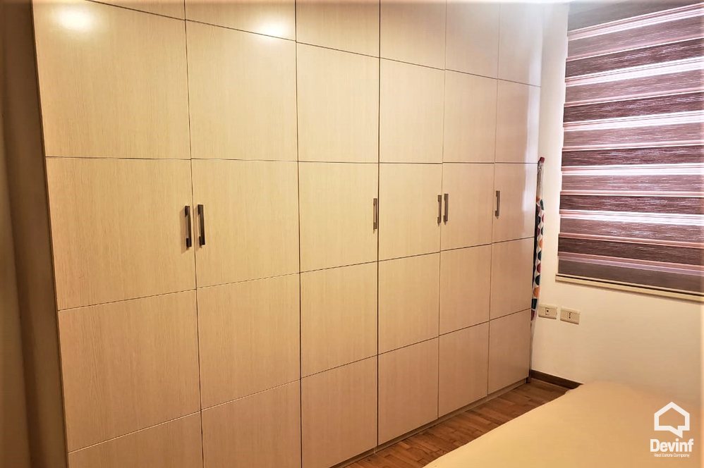 Tirane Qera Apartament 2+1+A Ne zonen midis Stadiumit Selman Stermasi dhe Bllokut apartament