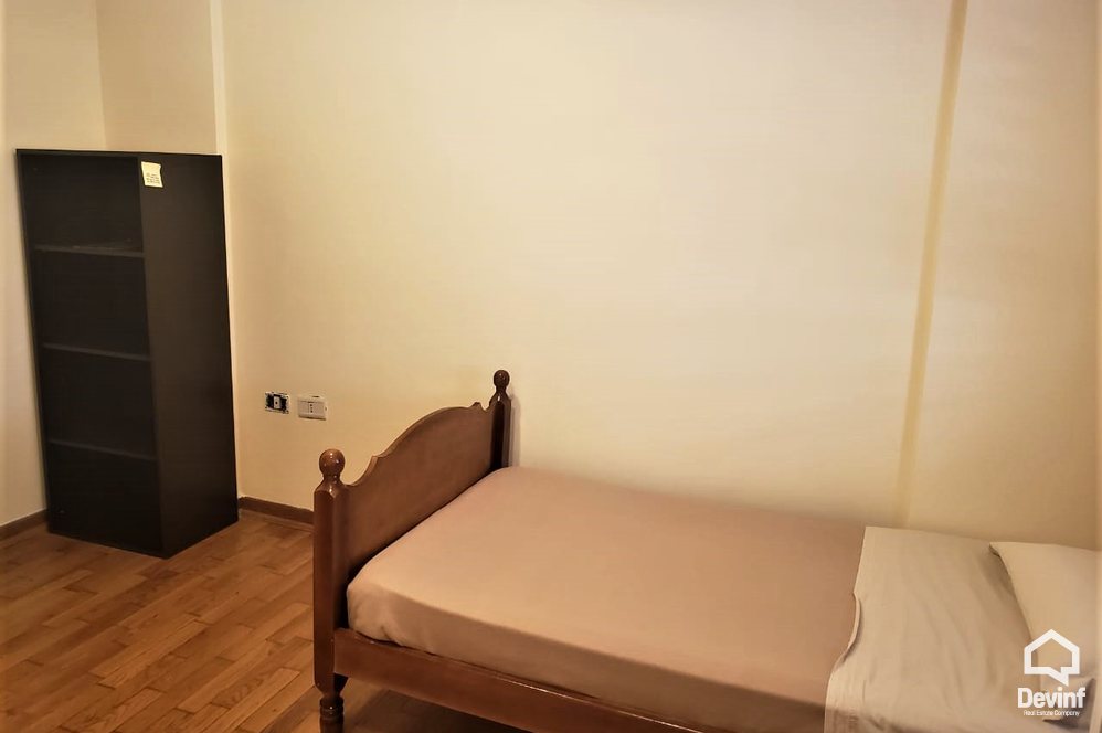 Tirane Qera Apartament 2+1+A Ne zonen midis Stadiumit Selman Stermasi dhe Bllokut apartament