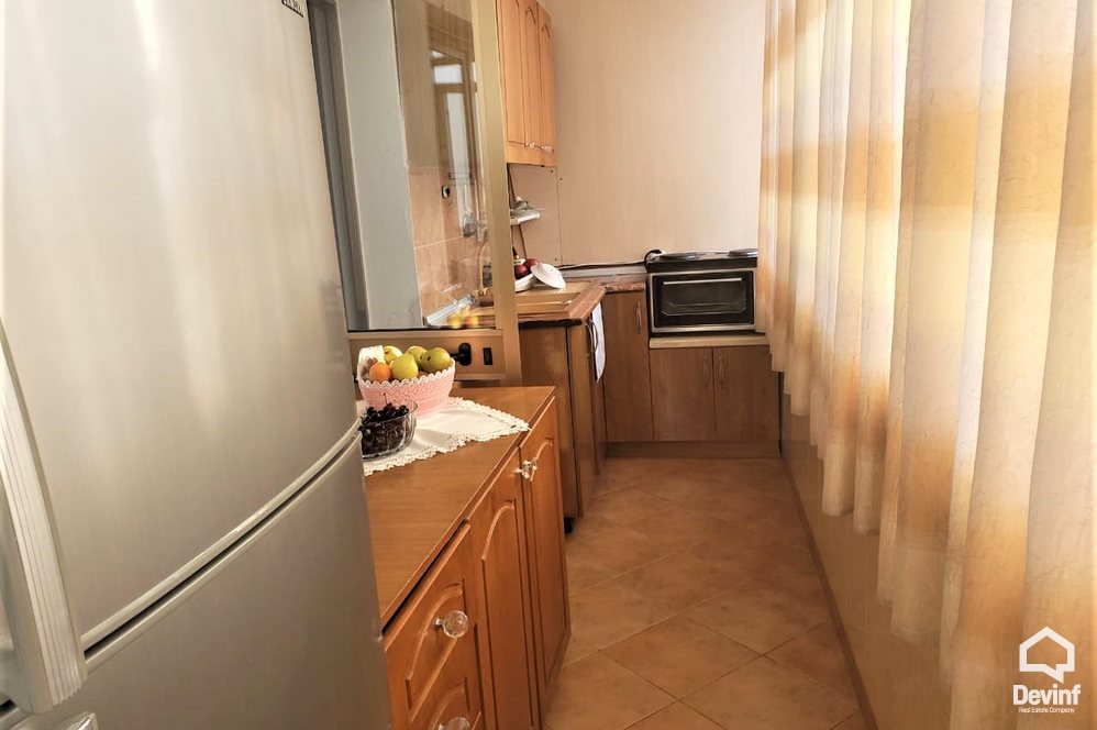 Tirane Qera Apartament 2+1+A Apartament prane Rr. Myslym Shyri apartament