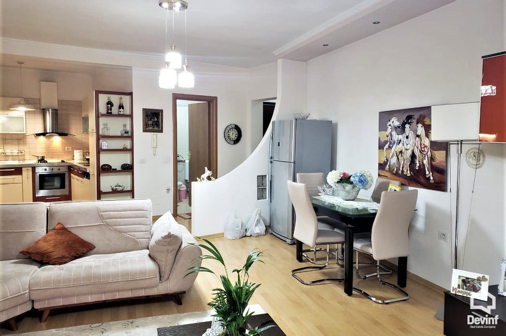 Tirane Qera Apartament 2+1 Apartament ne Rr. Elbasanit apartament
