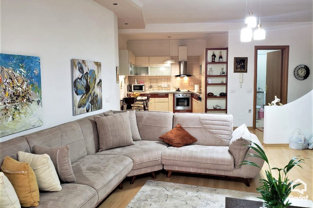 Tirane Qera Apartament 2+1 Apartament ne Rr. Elbasanit apartament